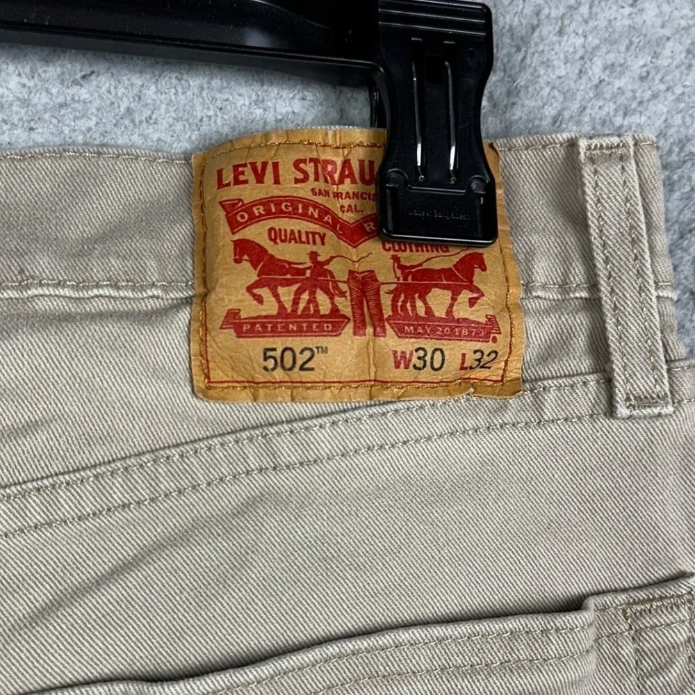 Levis 502 Jeans Mens 30X32 Tan Regular Fit Tapered Leg Red Tab Stretch Denim EUC